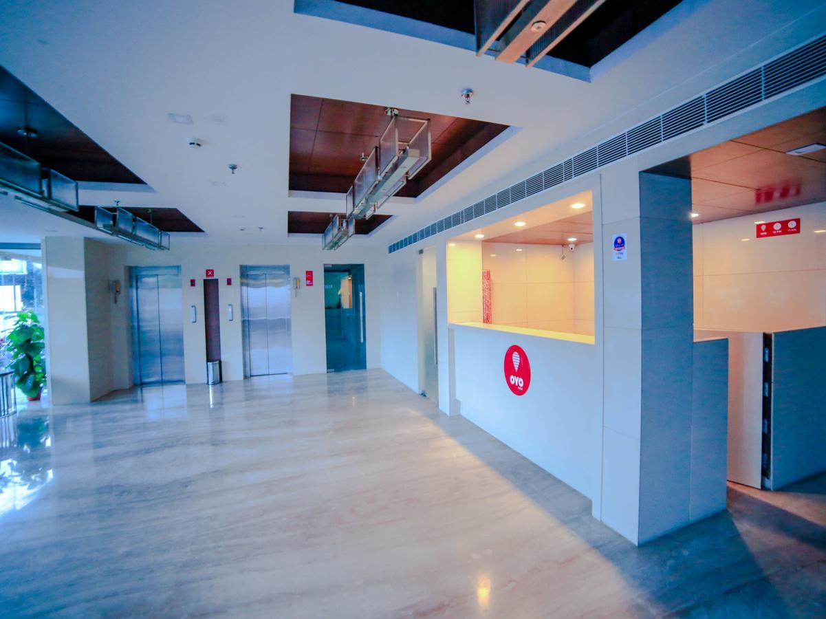 Oyo 6472 Hotel Metropolitan Vijayawada Ngoại thất bức ảnh