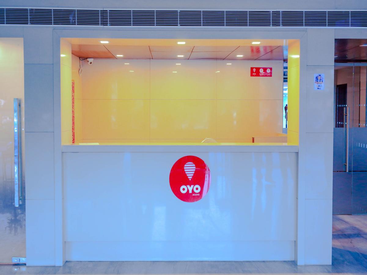 Oyo 6472 Hotel Metropolitan Vijayawada Ngoại thất bức ảnh